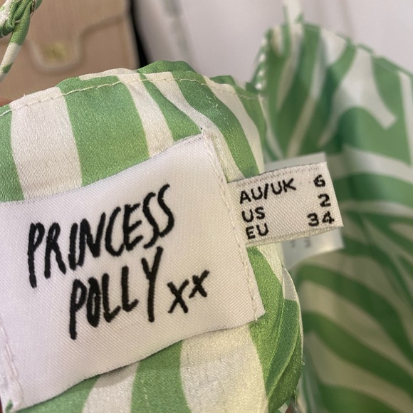 PRINCESS POLLY zebra crop top - Picture 4 of 5